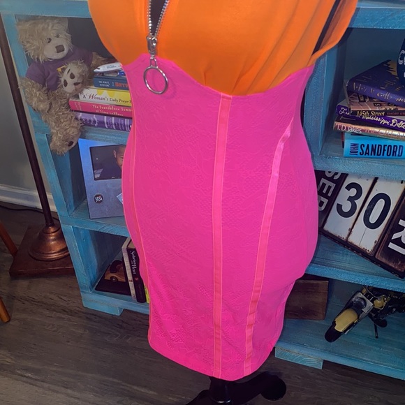 I’m still the Pink Starburst! - Picture 3 of 5